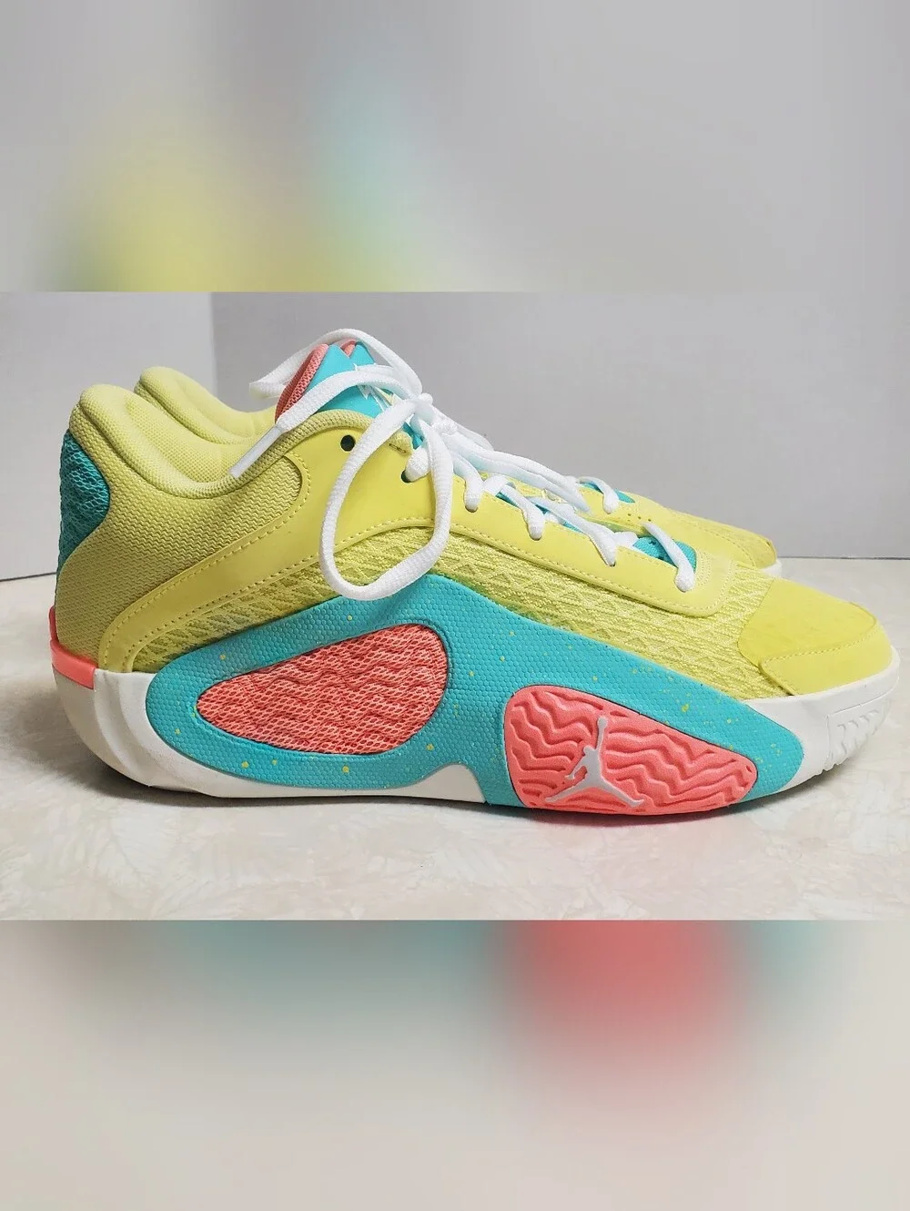 Mens Jordon Tatum 2 Lemonade Basketball Shoe